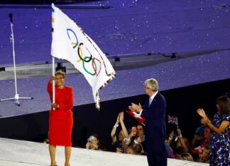 Olympic 2028: Flag arrives in Los Angeles after long journey from Paris