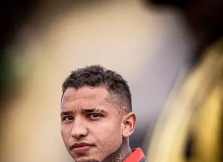 Uruguayan footballer Juan Izquierdo dies after cardiac arrest on the field