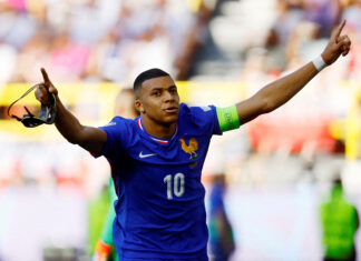 French fans criticized Mbappe as captain of Les Bleus