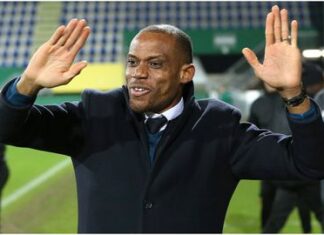 Sunday Oliseh backs Eguavoen for Super Eagles job