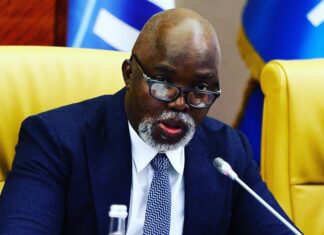 FIFA Election: Pinnick stays confident despite Kamanga’s challenge