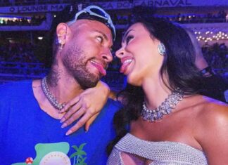 Neymar criticized for missing Santos semifinal after carnival appearance