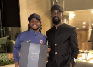 Nigeria’s chess master delivered customized chessboard to Lookman