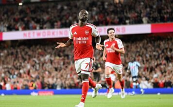 EPL: Arsenal begin title defence with win as Hull City shock Manchester United